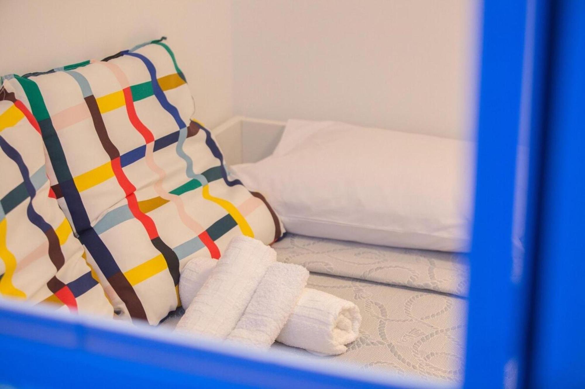 Aimou Studio'S Apartment'S Piraeus Ngoại thất bức ảnh