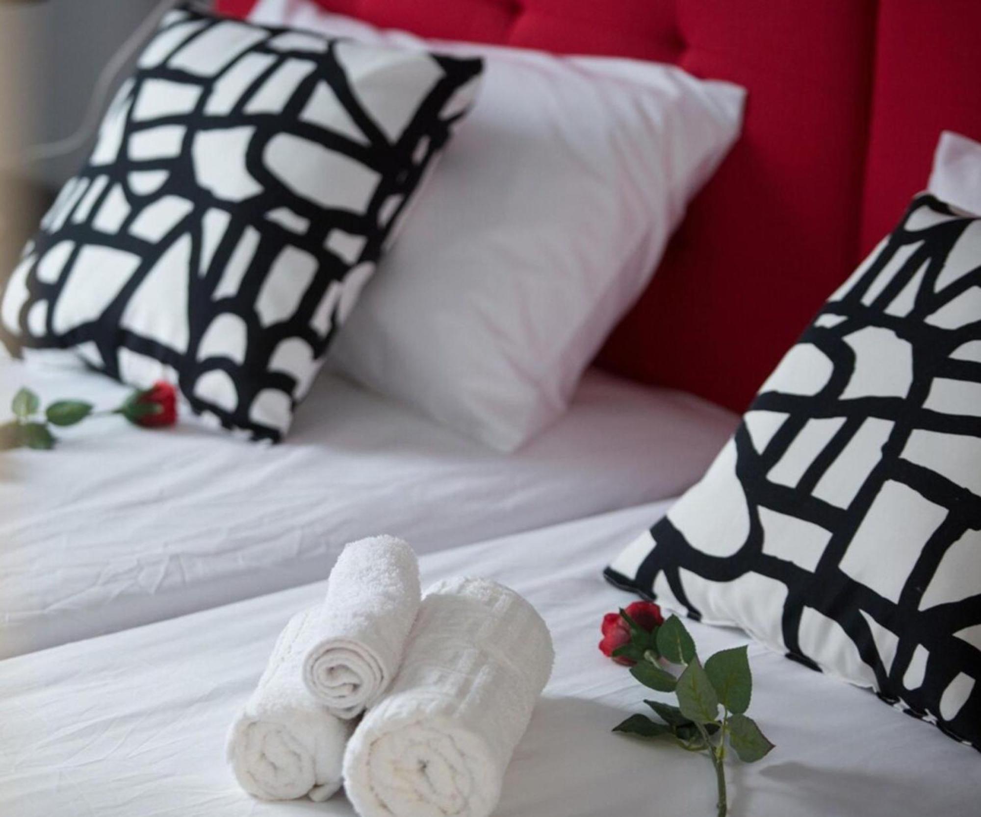 Aimou Studio'S Apartment'S Piraeus Ngoại thất bức ảnh